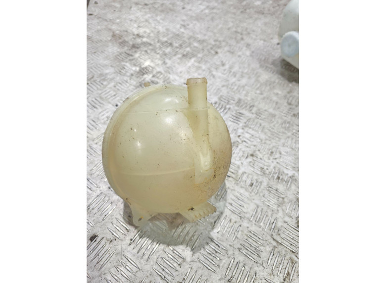 Бачок расширительный к Lada Niva Travel, 2023г.