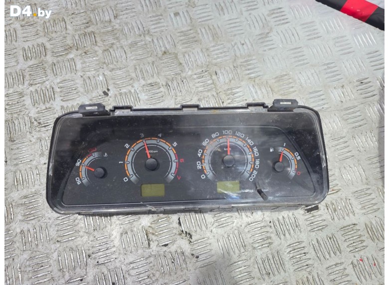 Щиток приборов (приборная панель) к Lada NivaTravel undefined г.