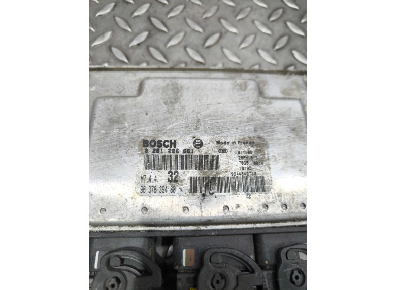 Блок управления двигателем к Peugeot 306, 2001г.