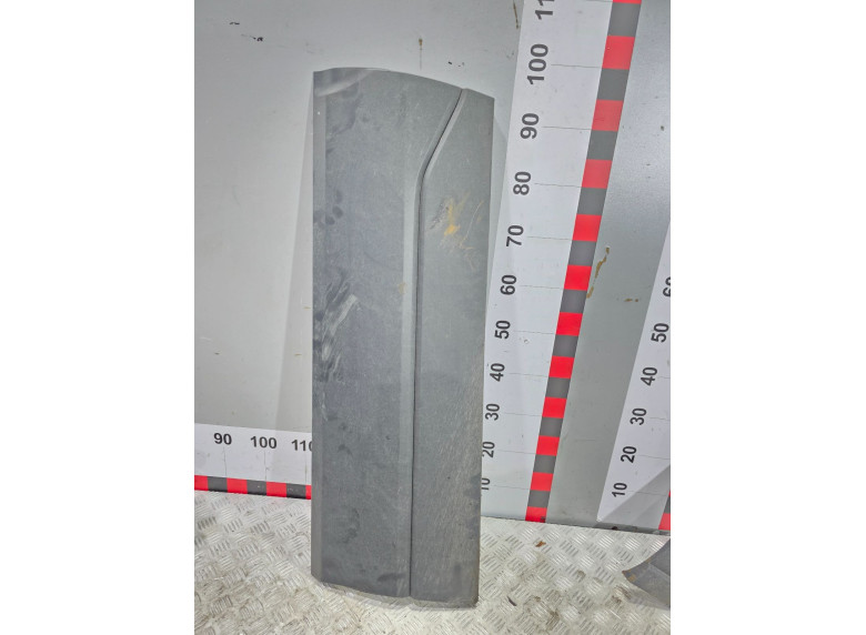 Молдинг двери передней правой к Lada Niva Travel, 2023г.