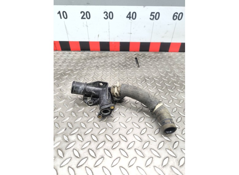 Фланец (тройник) системы охлаждения к Peugeot Partner