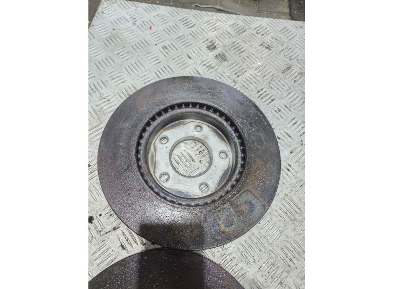 Диск тормозной передний к Диск тормозной передний к Nissan Tiida undefined г. Tiida