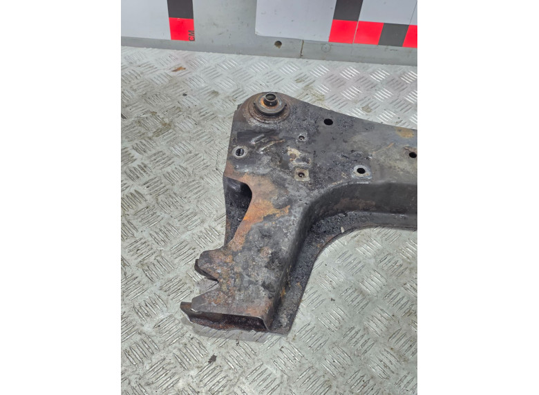 Балка подвески передняя (подрамник) к Балка подвески передняя (подрамник) к Nissan Tiida undefined г. Tiida