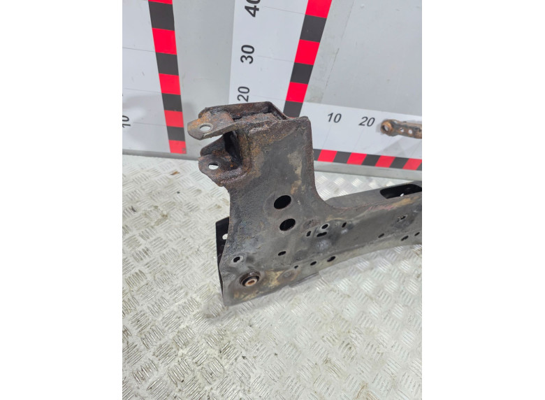 Балка подвески передняя (подрамник) к Балка подвески передняя (подрамник) к Nissan Tiida undefined г. Tiida