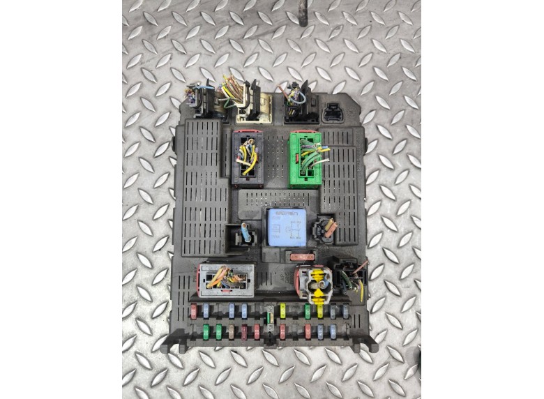 Блок комфорта к Peugeot 807