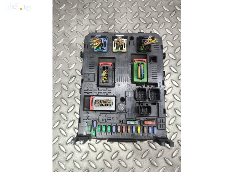 Блок комфорта к Peugeot 308 undefined г.