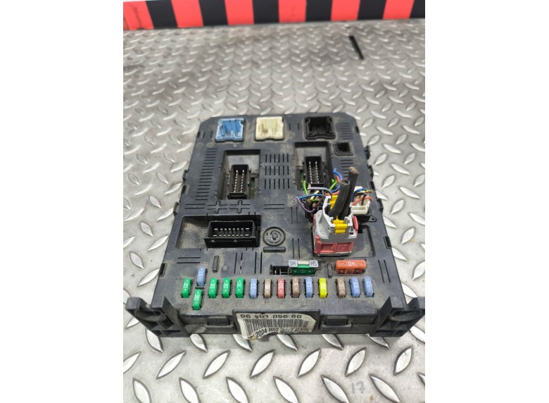 Блок комфорта к Блок комфорта к Peugeot 607 undefined г. 607