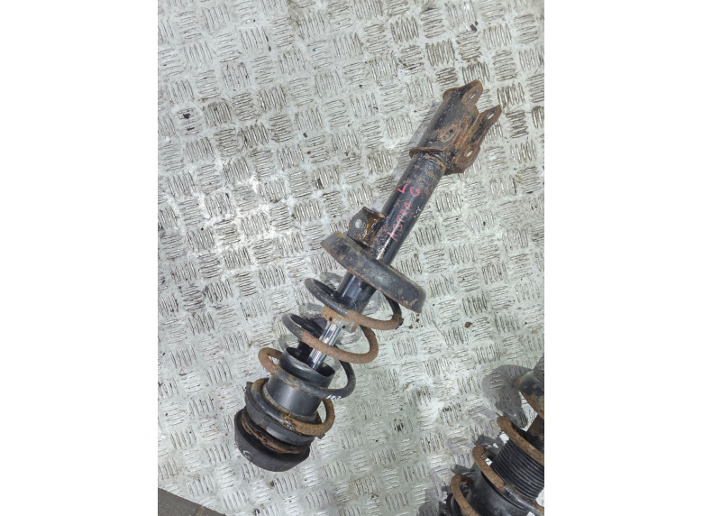 Амортизатор передний левый к Opel Astra, 2000г.