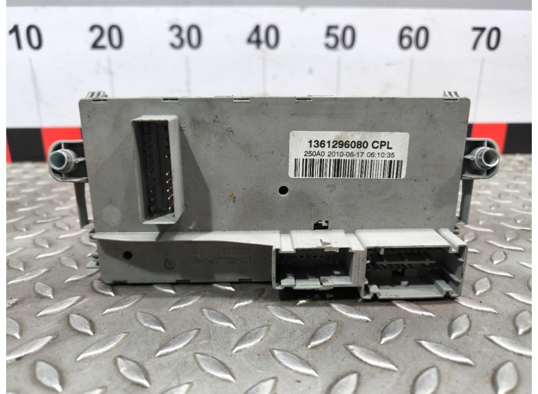 Блок предохранителей к Peugeot Boxer