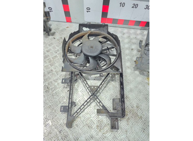 Вентилятор радиатора к Opel Vectra, 1998г.