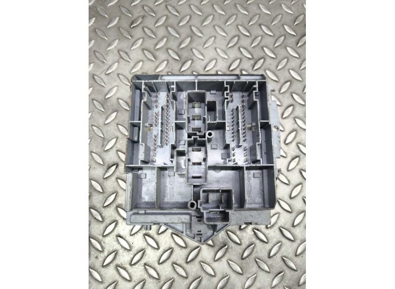 Блок предохранителей к Блок предохранителей к Peugeot Boxer undefined г. Boxer