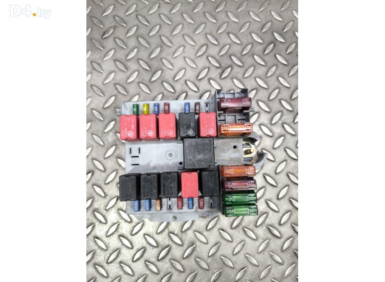 Блок предохранителей к Peugeot Boxer undefined г.
