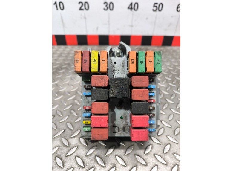 Блок предохранителей к Блок предохранителей к Peugeot Boxer undefined г. Boxer