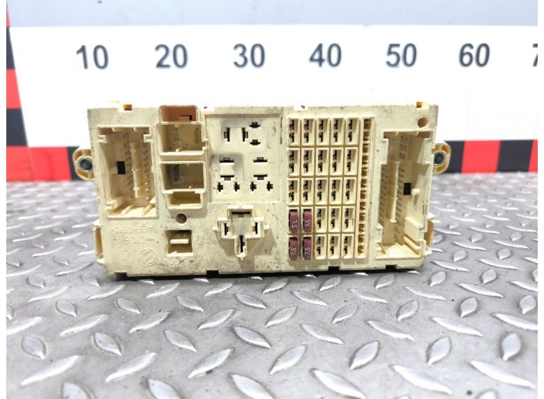 Блок предохранителей к Блок предохранителей к Peugeot Boxer undefined г. Boxer