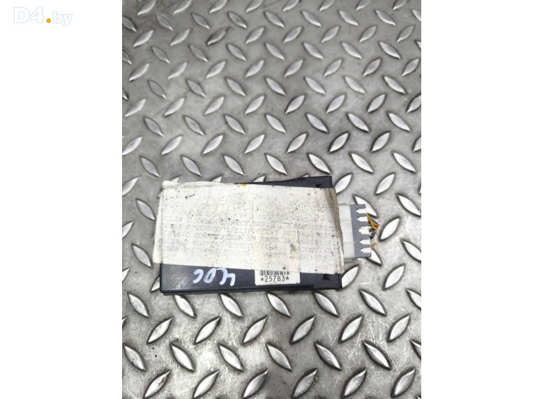 Блок управления подрулевыми переключателями к Peugeot 406 undefined г.