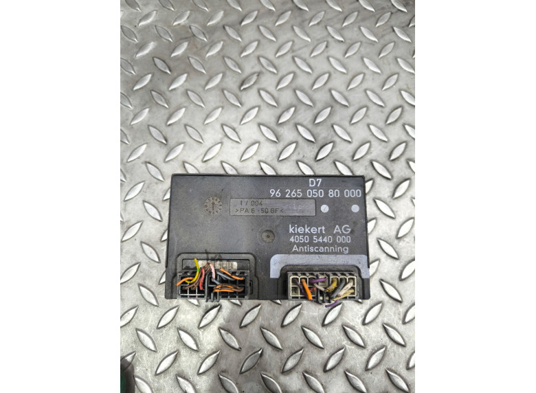 Блок управления центральным замком к Peugeot 406, 1999г.