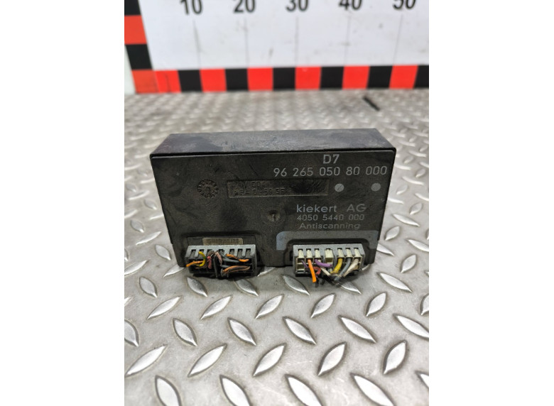 Блок управления центральным замком к Peugeot 406, 1999г.