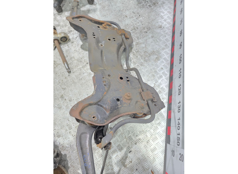 Балка подвески передняя (подрамник) к Peugeot 206, 2004г.