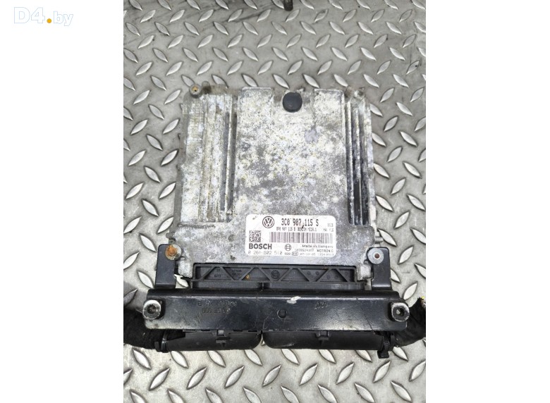 Блок управления двигателем к Volkswagen Passat undefined г.