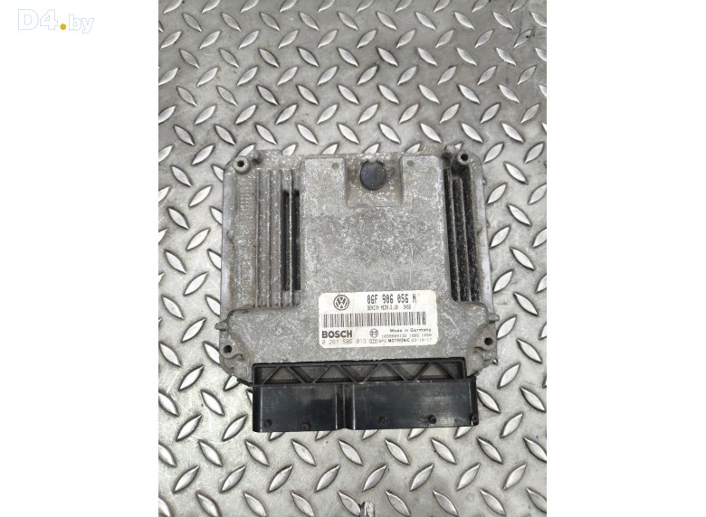 Блок управления двигателем к Volkswagen Touran undefined г.