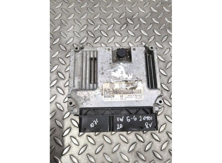 Блок управления двигателем к Volkswagen Passat, 2006г.