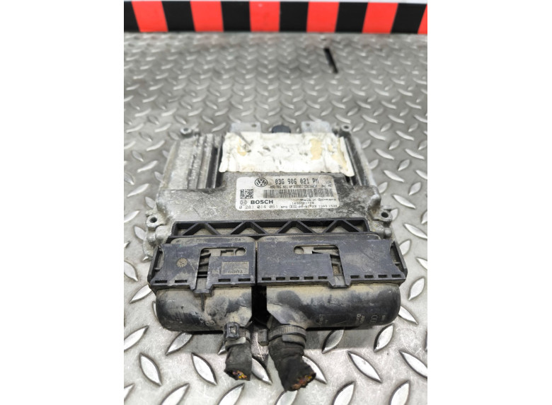 Блок управления двигателем к Volkswagen Golf, 2007г.