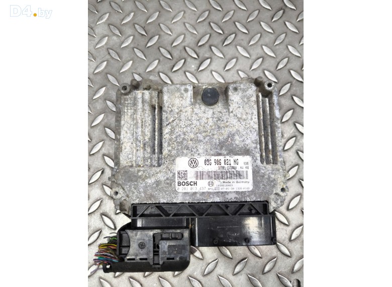 Блок управления двигателем к Volkswagen Passat undefined г.