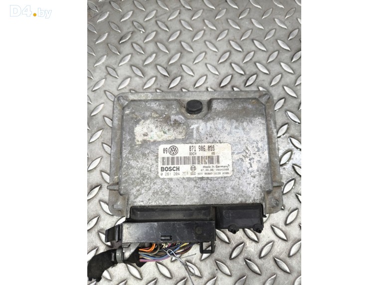 Блок управления двигателем к Volkswagen Golf undefined г.