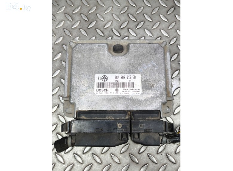 Блок управления двигателем к Volkswagen Golf undefined г.