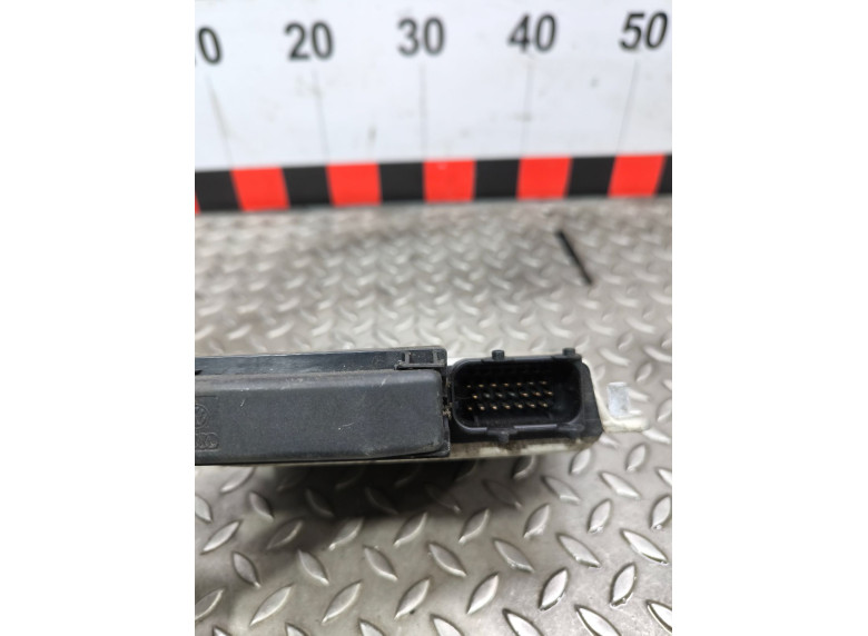 Блок управления двигателем к Volkswagen Golf, 2004г.