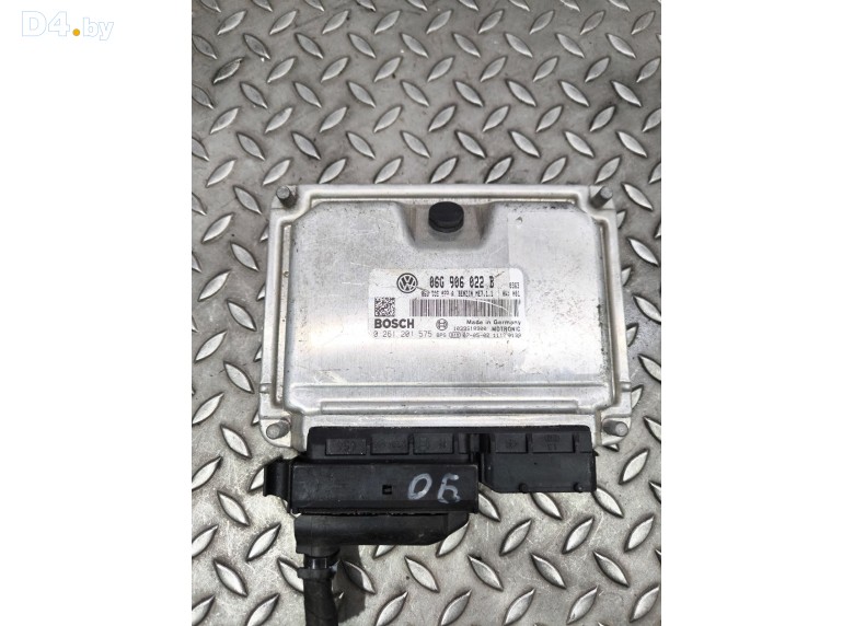 Блок управления двигателем к Volkswagen Touran undefined г.