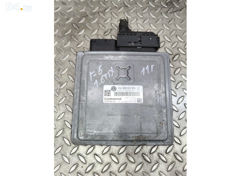 Блок управления двигателем к Volkswagen Golf undefined г.