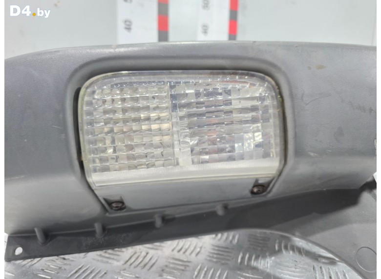 Фонарь противотуманный правый к Opel Vivaro undefined г.