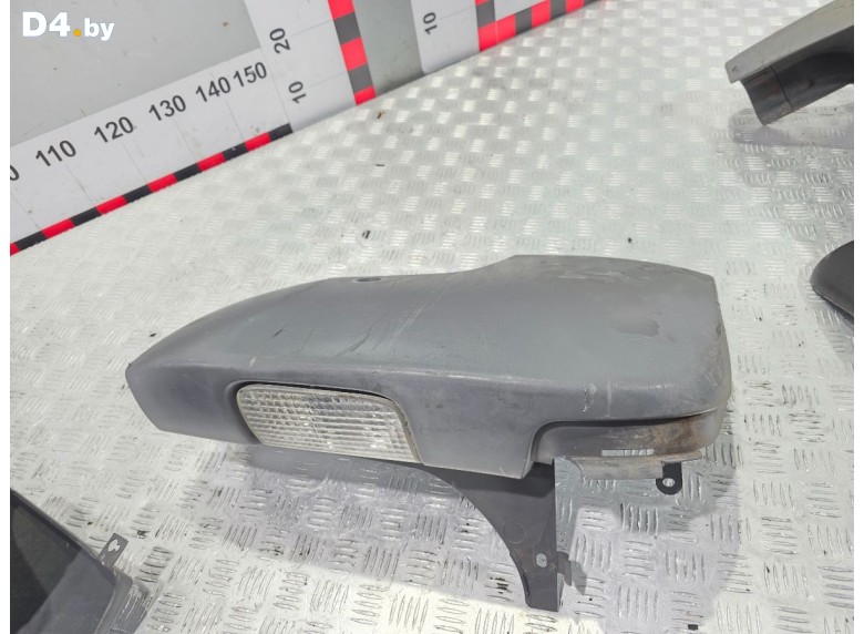 Клык бампера задний правый к Opel Vivaro undefined г.