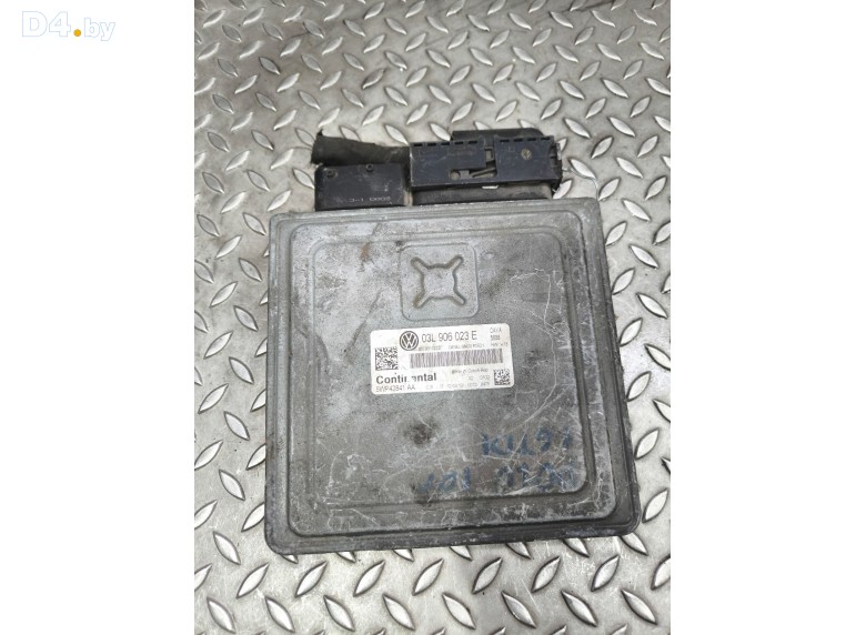 Блок управления двигателем к Volkswagen Polo undefined г.