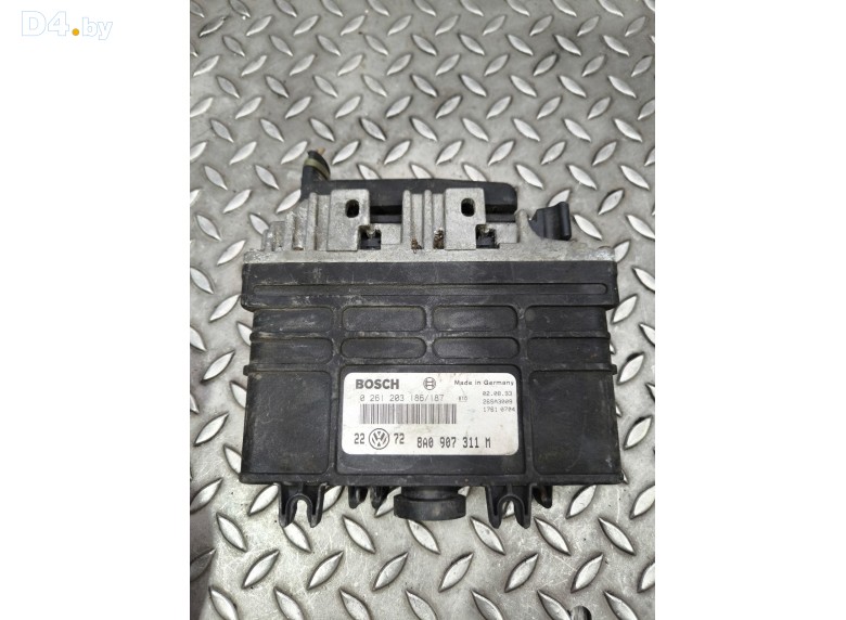 Блок управления двигателем к Volkswagen Golf undefined г.