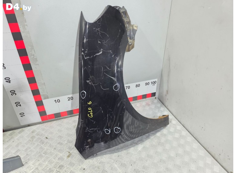 Крыло переднее правое к Volkswagen Golf undefined г.