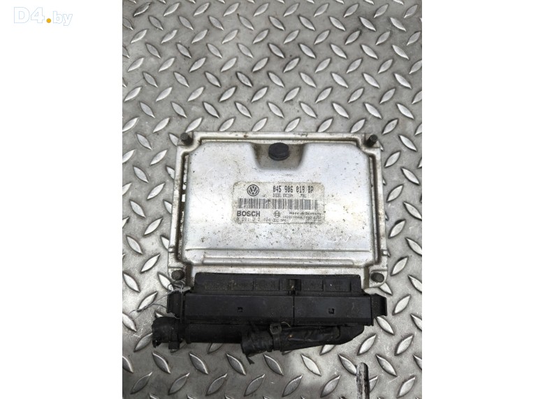 Блок управления двигателем к Volkswagen Polo undefined г.