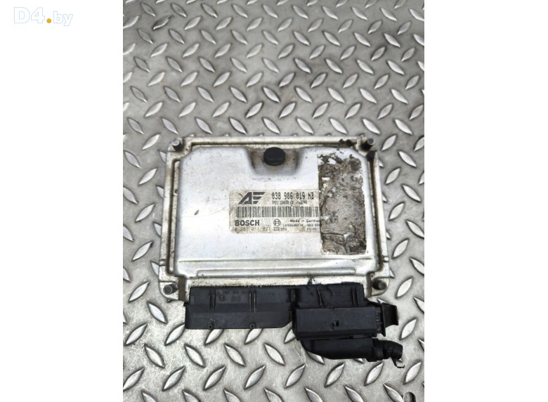 Блок управления двигателем к Volkswagen Sharan undefined г.