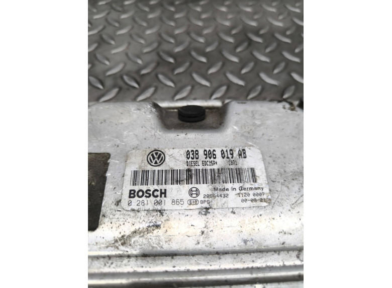 Блок управления двигателем к Volkswagen Sharan, 2000г.