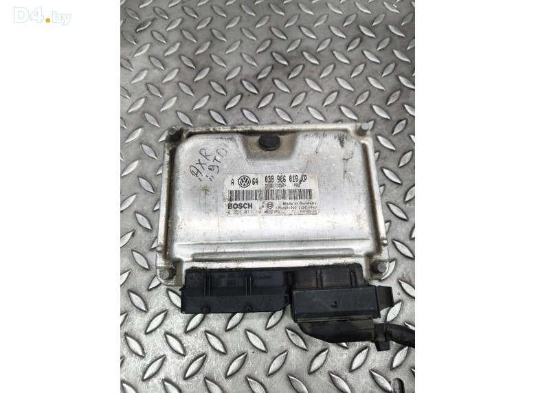 Блок управления двигателем к Volkswagen Golf undefined г.