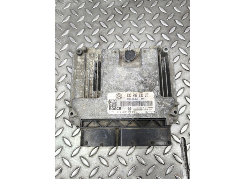 Блок управления двигателем к Seat Leon, 2006г.