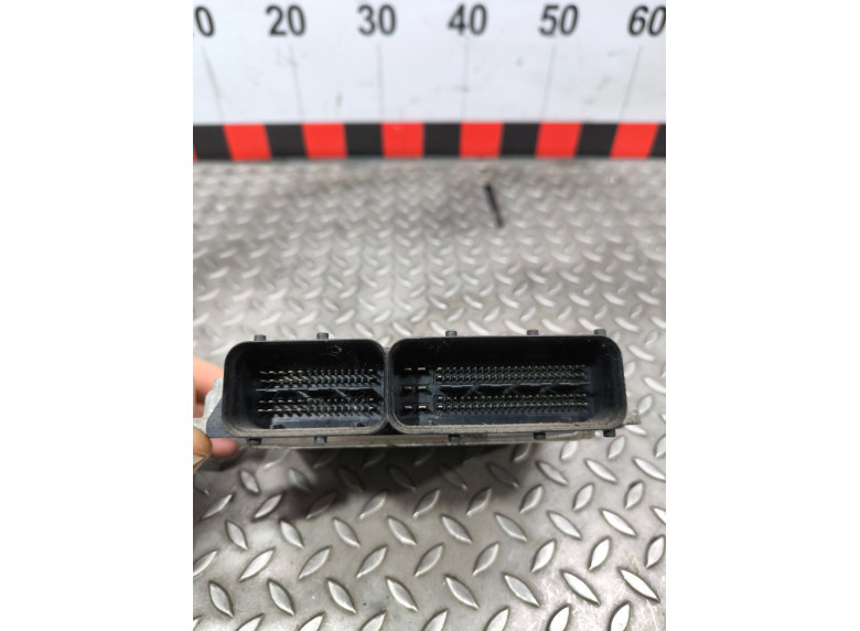 Блок управления двигателем к Seat Leon, 2006г.