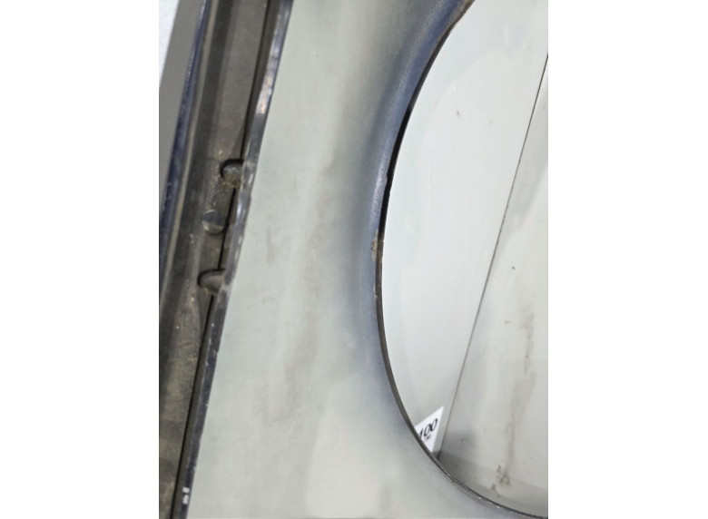 Крыло переднее левое к Mercedes C W203, 2004г.