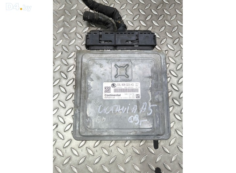 Блок управления двигателем к Skoda Octavia undefined г.