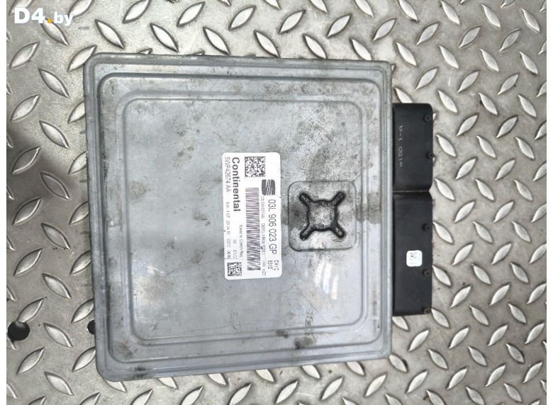 Блок управления двигателем к Seat Leon undefined г.