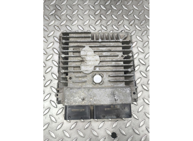 Блок управления двигателем к Seat Leon, 2010г.