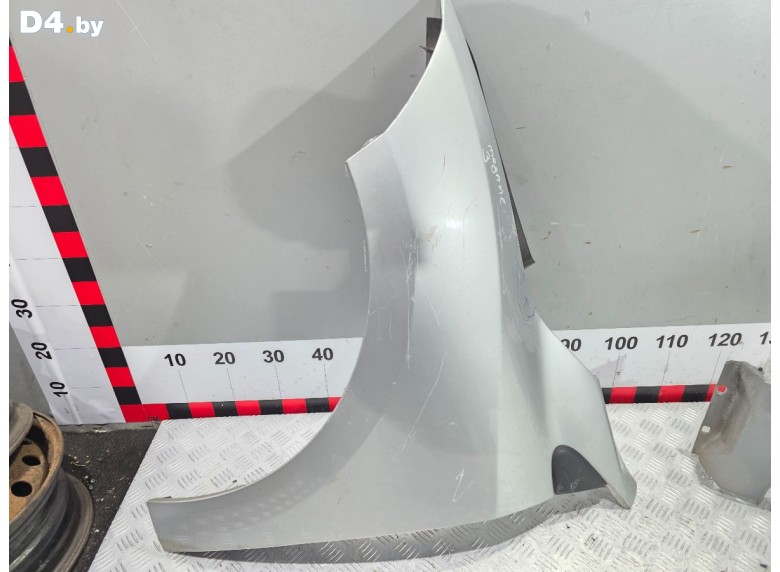 Крыло переднее левое к Renault Megane undefined г.