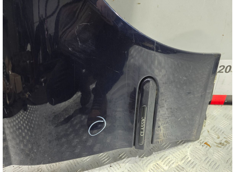 Крыло переднее правое к Mercedes C W203, 2004г.