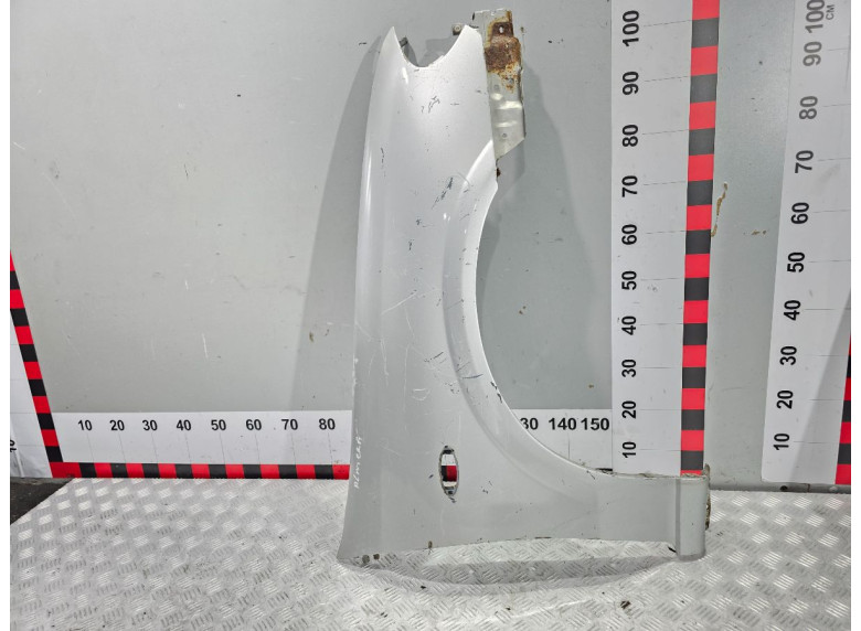 Крыло переднее правое к Nissan Almera, 2001г.